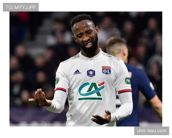 欧冠决赛球票销售方案公布，票价区间引发球迷组织抗议